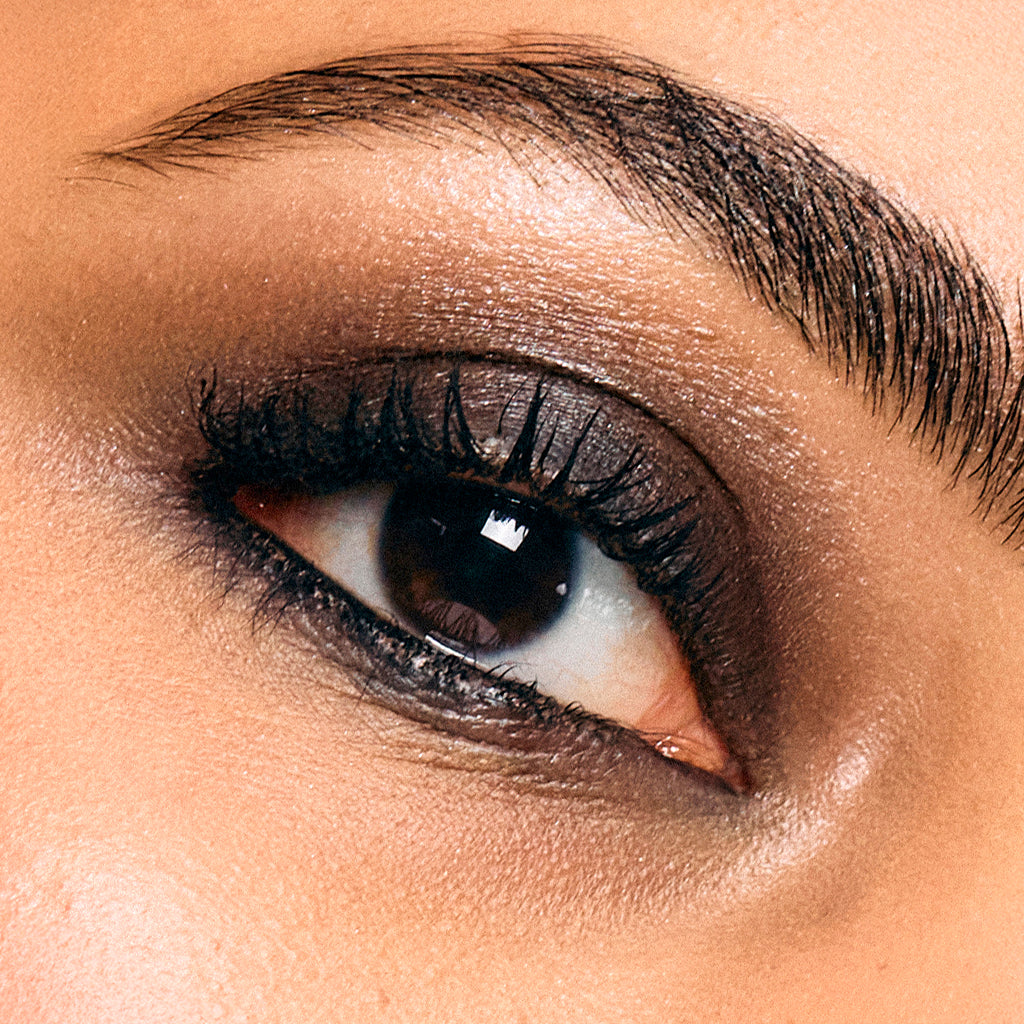 Define & Smoulder Liner